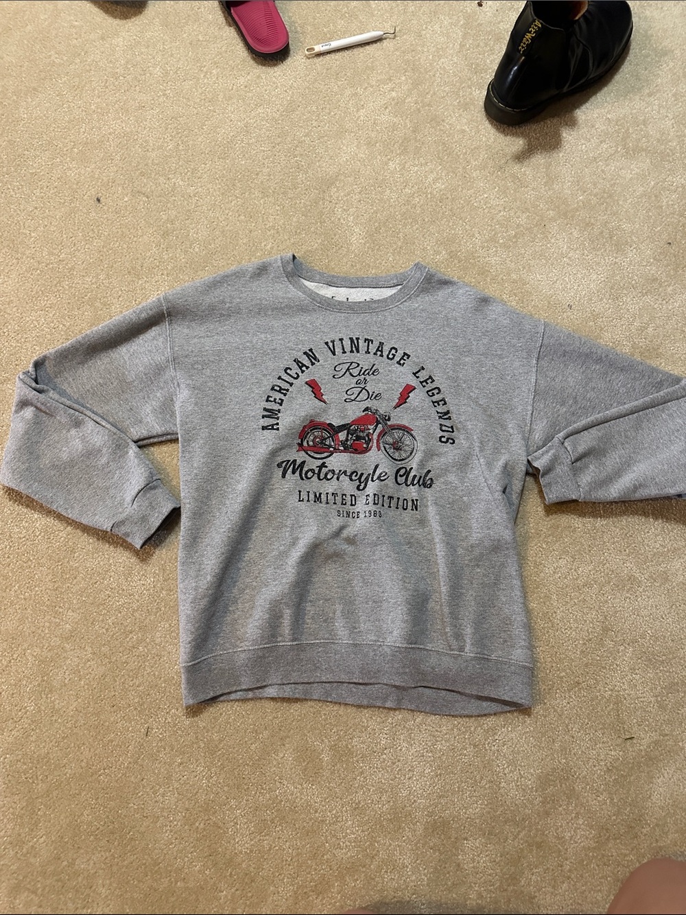 [trdmrk] Gray Crewneck Sweatshirt with Subtle Logo